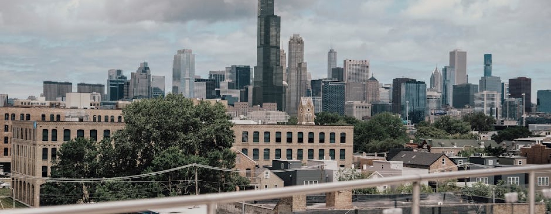 chicago skyline rooftop views - chicago best rooftop views