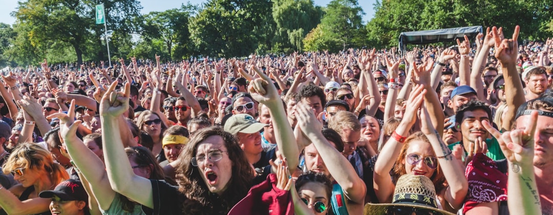 Chicago concert crowd - chicago concerts in 2025