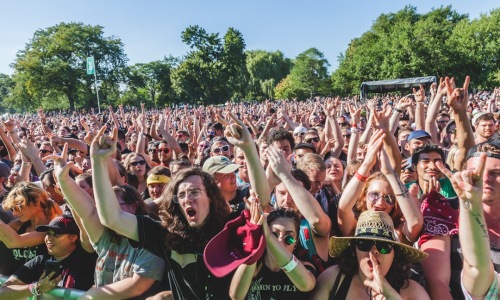 Chicago concert crowd - chicago concerts in 2025